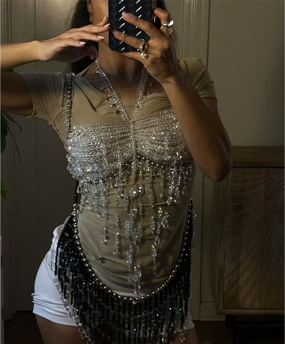 سلسلة صدر نسائية مثيرة مزينة ب - مراجعة Body Jewelry Europe وسعره